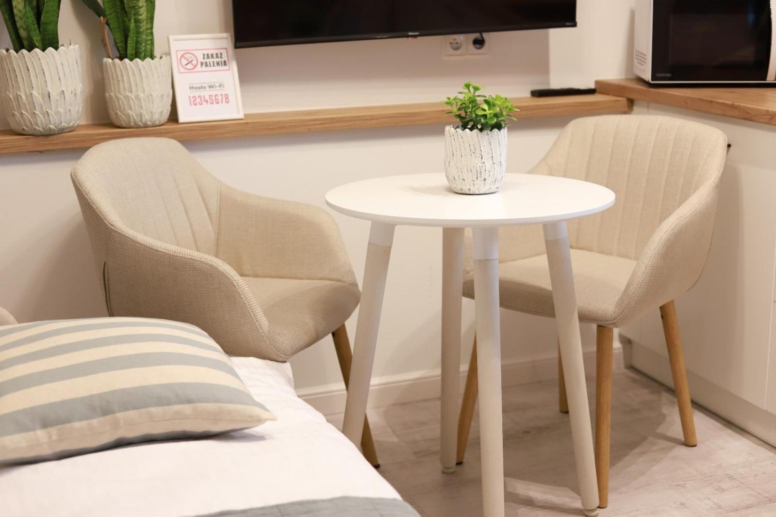 2 Mietowy Rumianek Apartment Lwowek